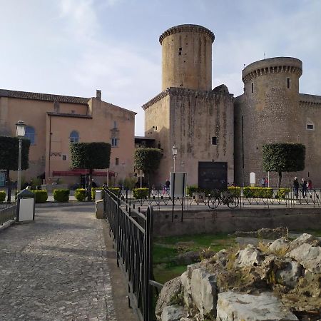 Casa Flora Fondi Centro Storico Exterior photo