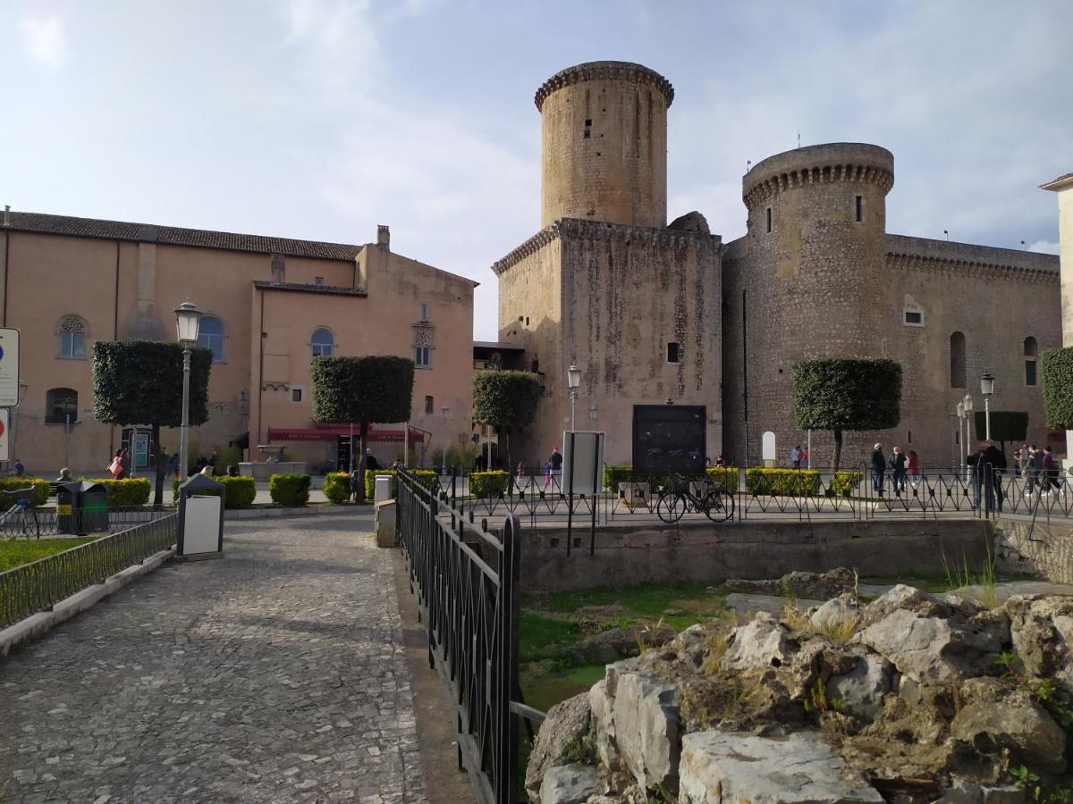 Casa Flora Fondi Centro Storico Exterior photo
